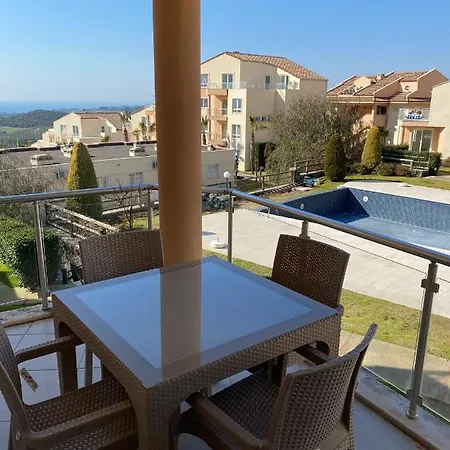 Golf Tesisinde Deniz Manzarali,havuzlutatil...pea6 *
